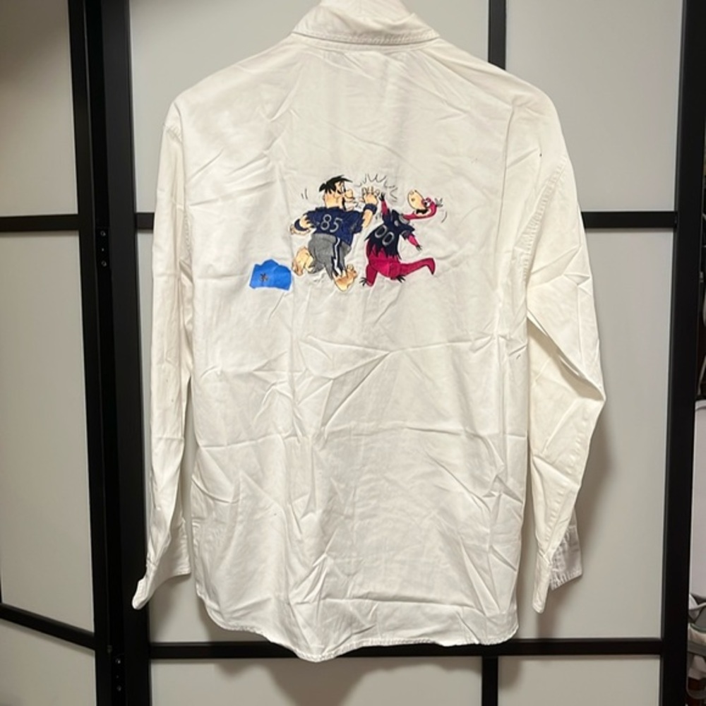 Hanna Barbera Flintstones x Cowboys NFL Collab White Shirt Unisex Size M